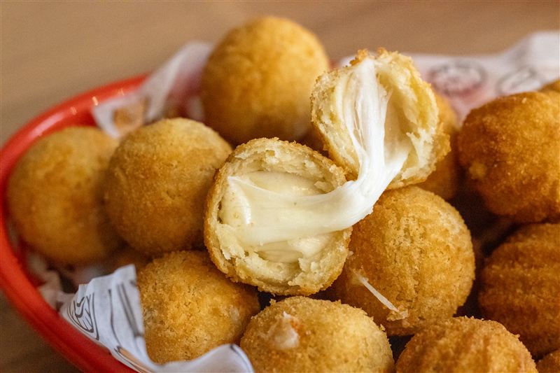 Bolinha de Queijo