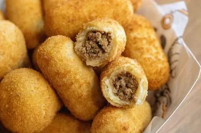 Brazilian Beef Rissoles at Love Snacks Orlando